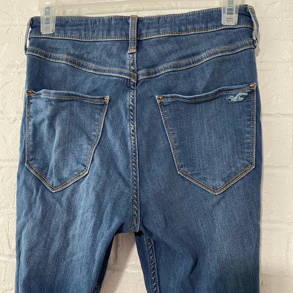 Hollister Ultra High Rise Skinny Jean